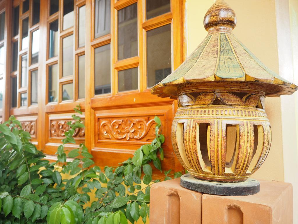 Baan Bussara Phra Nakhon Si Ayutthaya Exterior foto